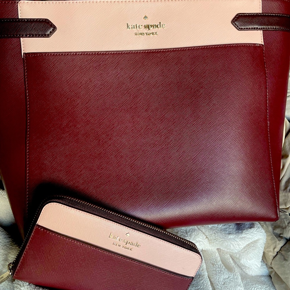 Kate Spade purse & wallet set.